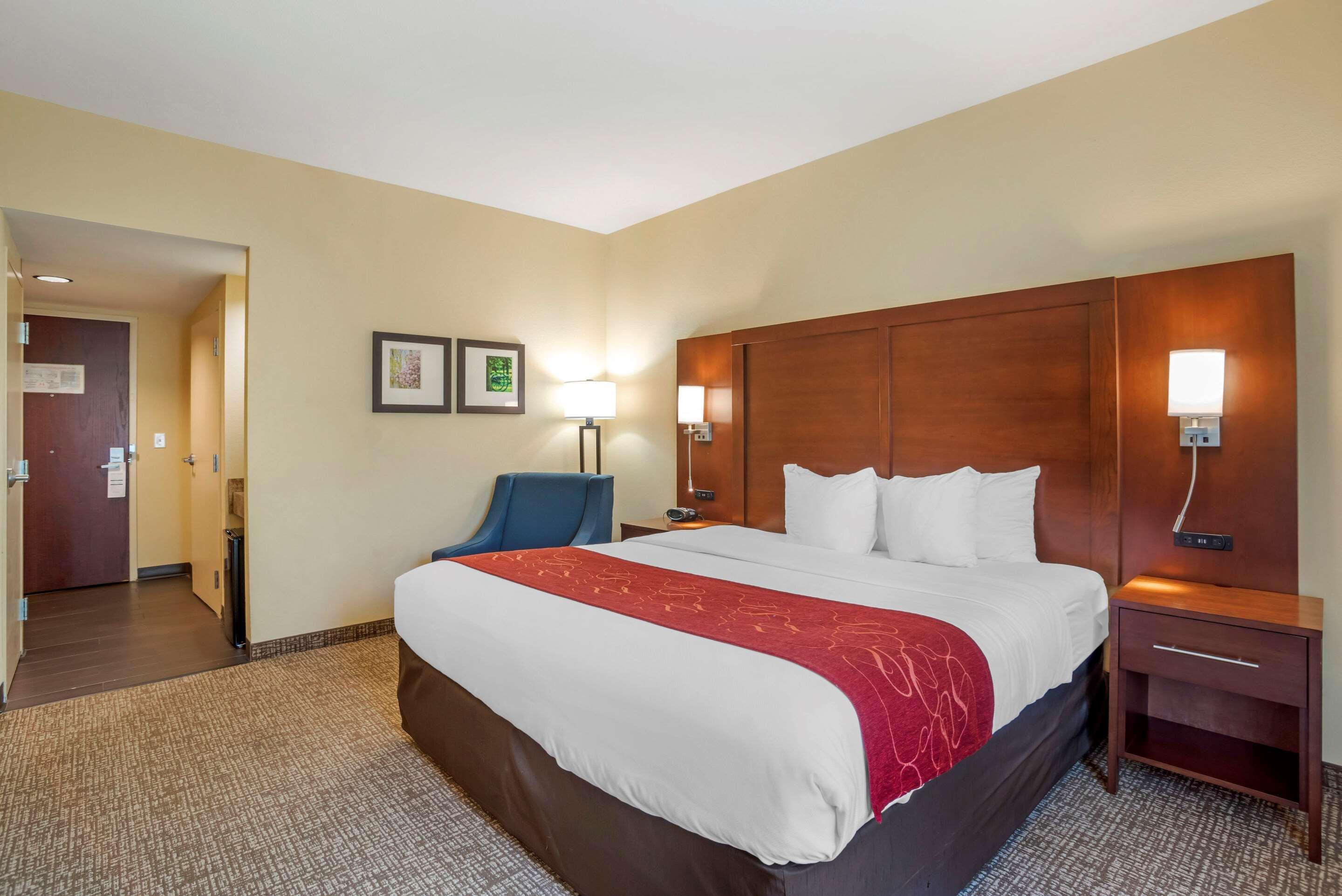 Comfort Suites Fredericksburg North Экстерьер фото