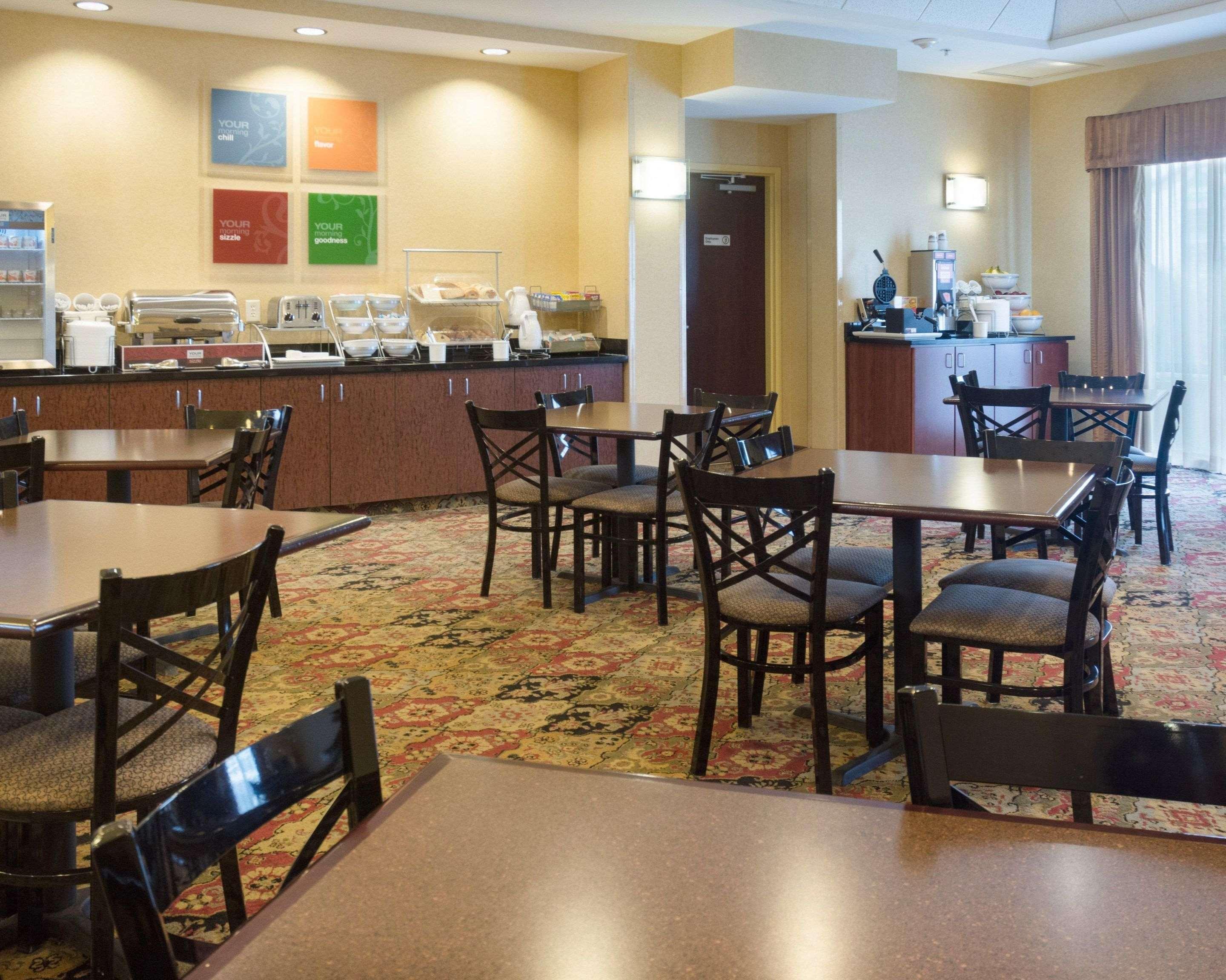 Comfort Suites Fredericksburg North Экстерьер фото